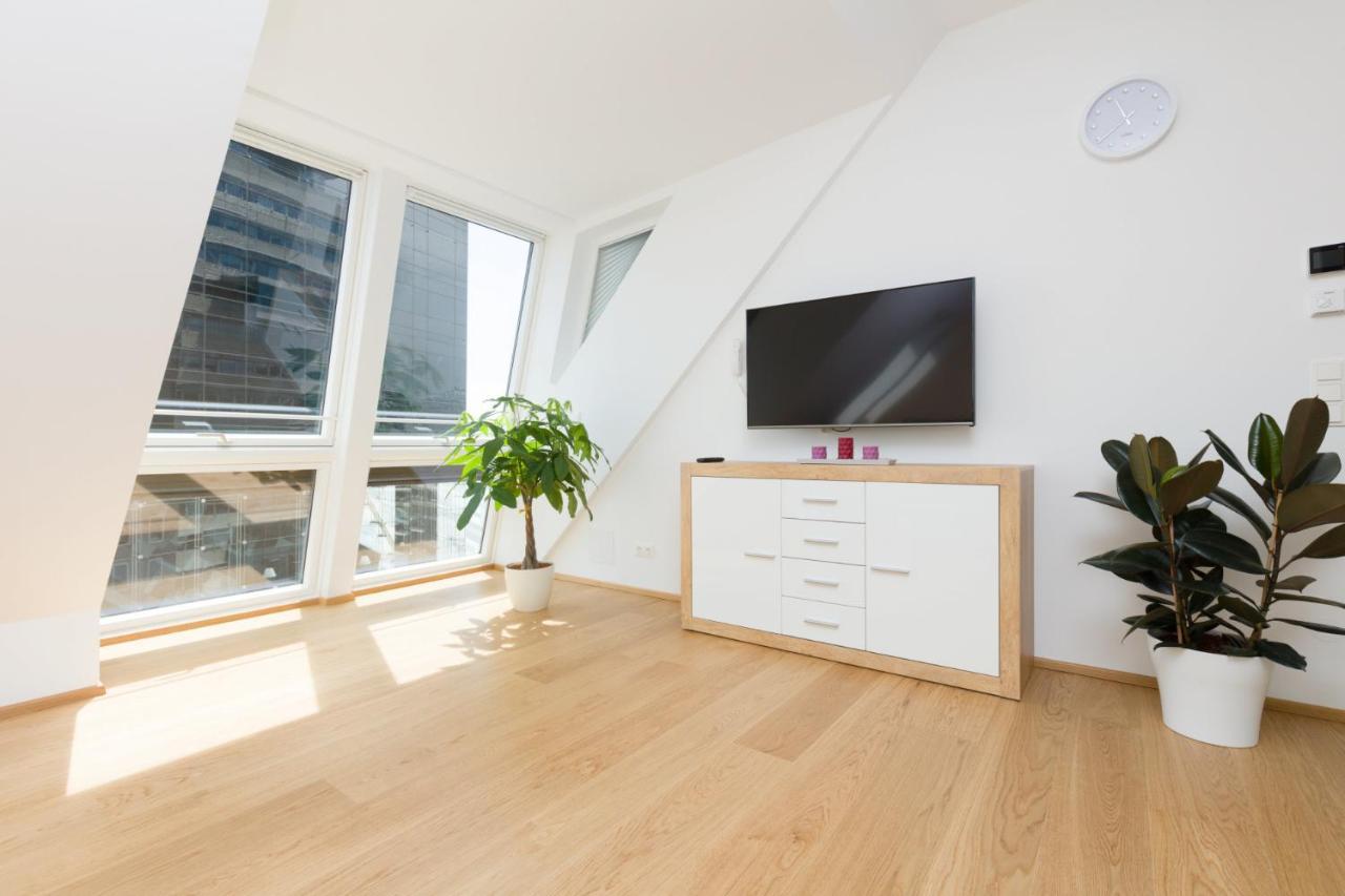 Central Riverside Residences Вена Экстерьер фото